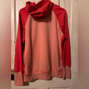 NWOT Two tone pink Women’s Hoodie